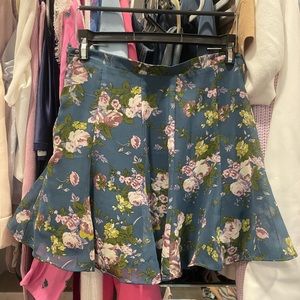 Show me your mumu skirt size Small!